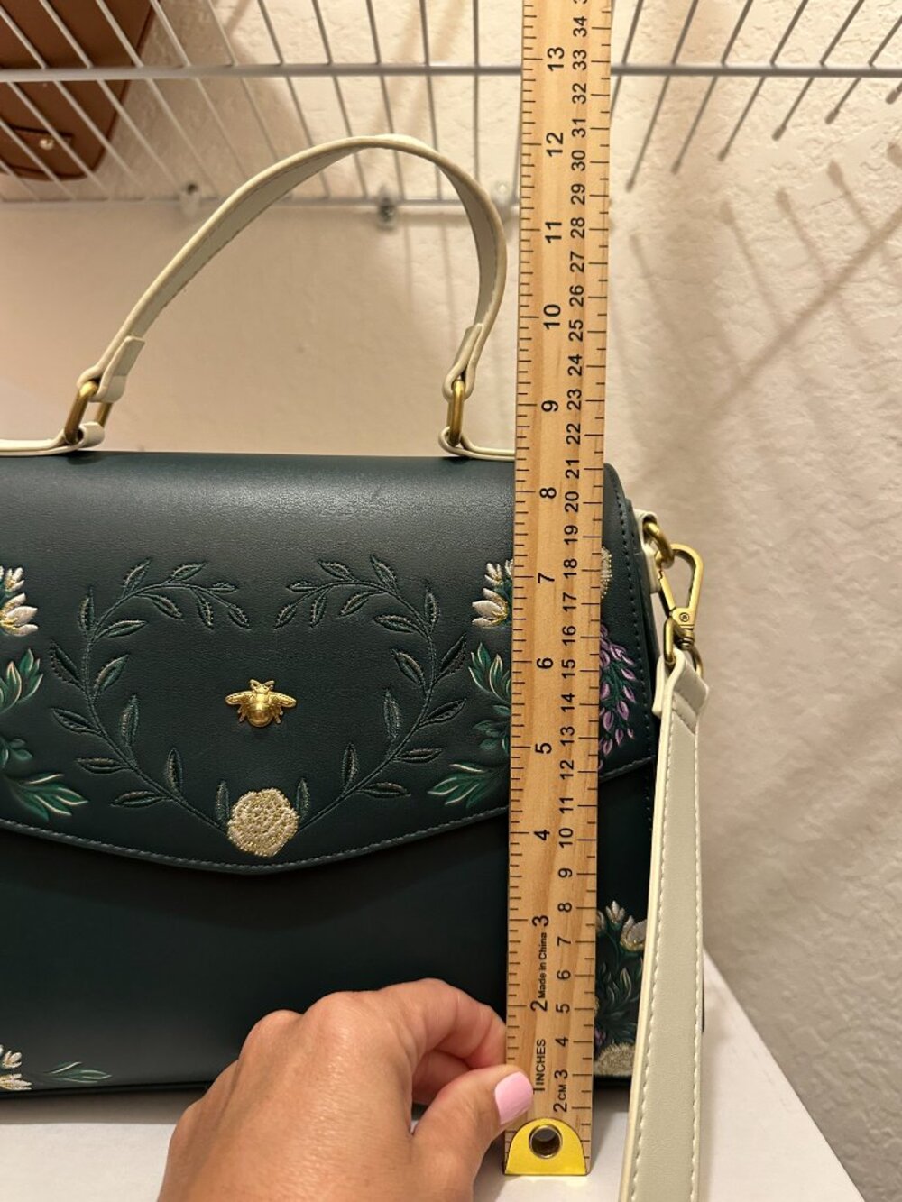 Loungefly Bridgerton Floral Crossbody Bag Green Whistledown - Picture 10 of 11